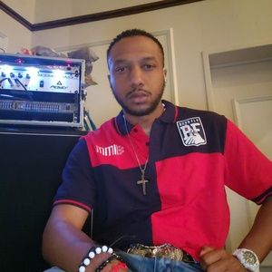 Meet your Posher, Leo